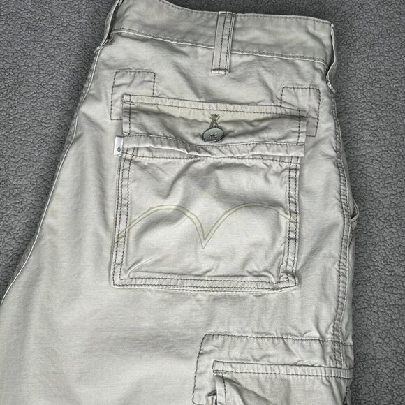 Levis Cargo Shorts Mens 34 Khaki Beige Multi Pocket Flap Baggy Outdoor Utility - Picture 3 of 13